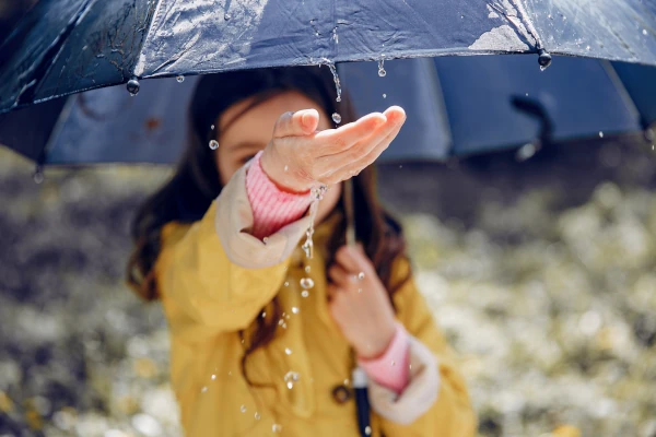 Vaccine As An Umbrella Analogy. Photo by prostooleh, freepik